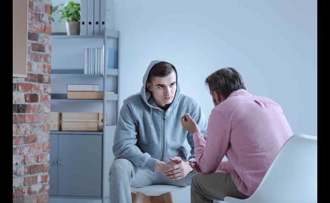 How Motivational Interviewing Helps in Drug Rehab